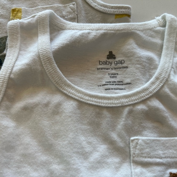 Boys 3T BabyGap Tank Bundle - Picture 2 of 4